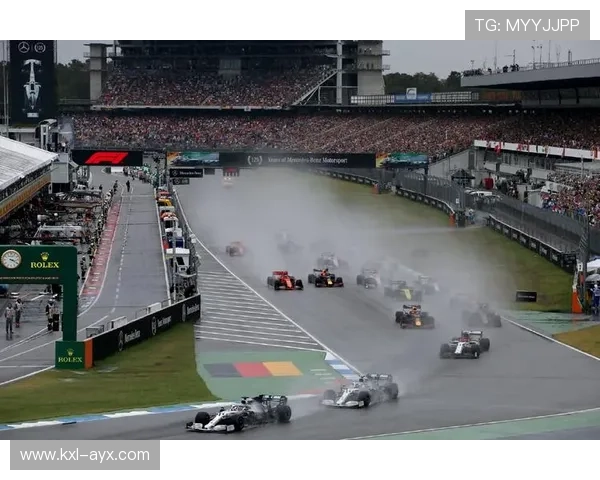 揭秘赛车起步技巧：如何在起跑瞬间占据先机