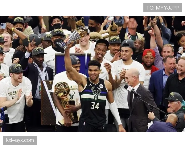 雄鹿夺冠功臣霍勒迪：关键先生助密尔沃基重返巅峰