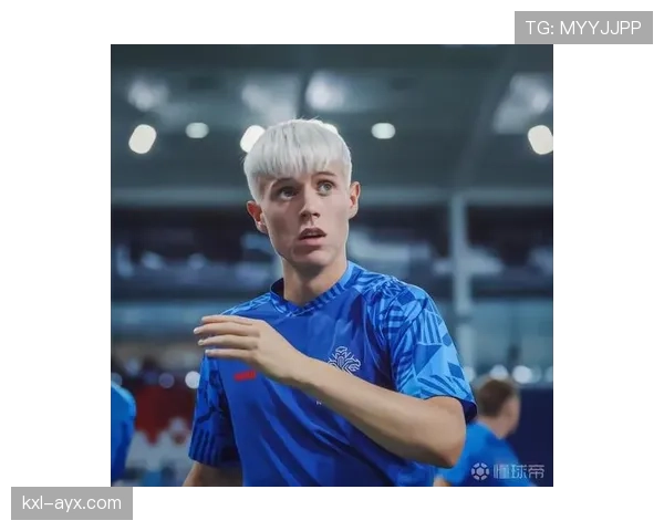 冰岛国家队火山爆发后迎难而上，顽强拼搏精神赢得全球赞誉